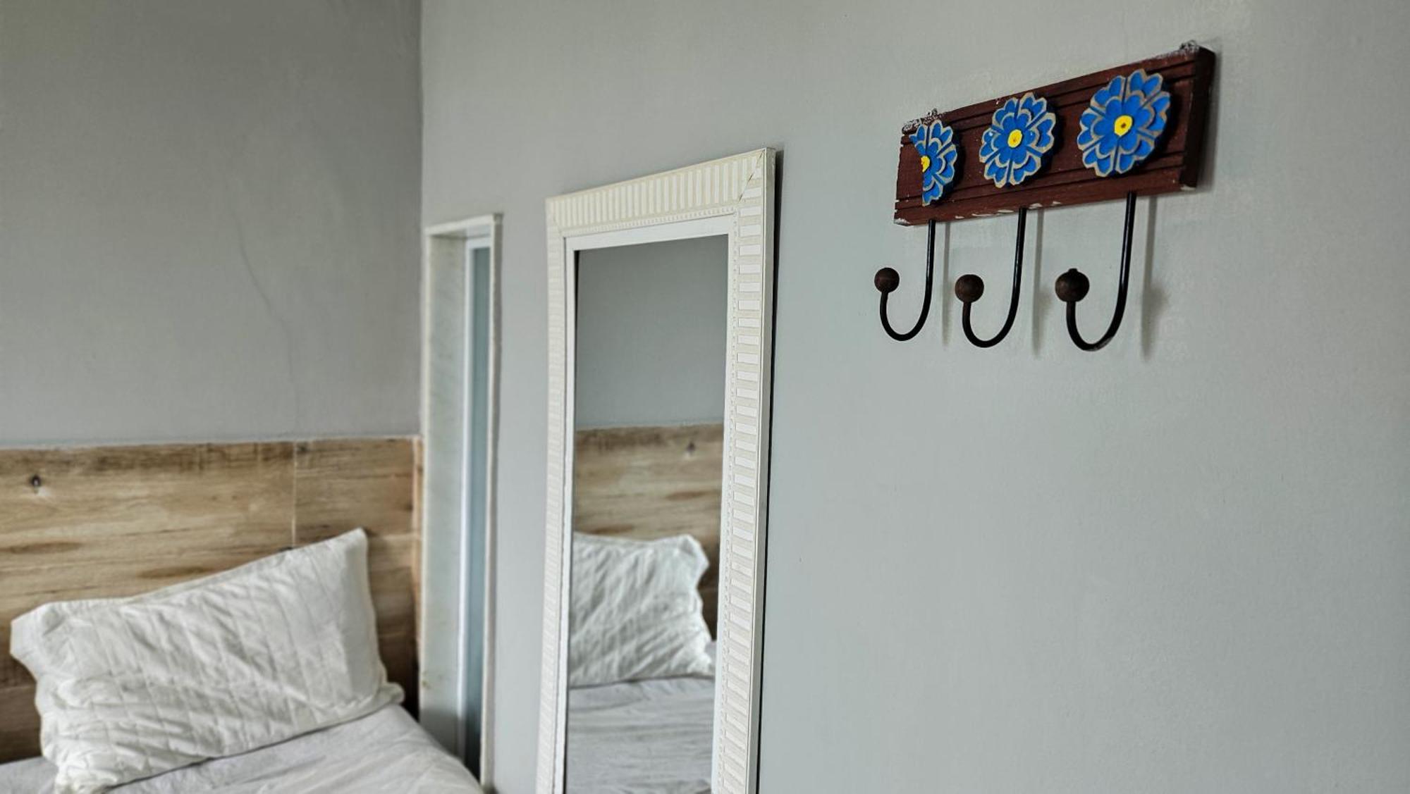 Bella Vista Ocean View Hotel Búzios Exterior foto A wall-mounted coat rack