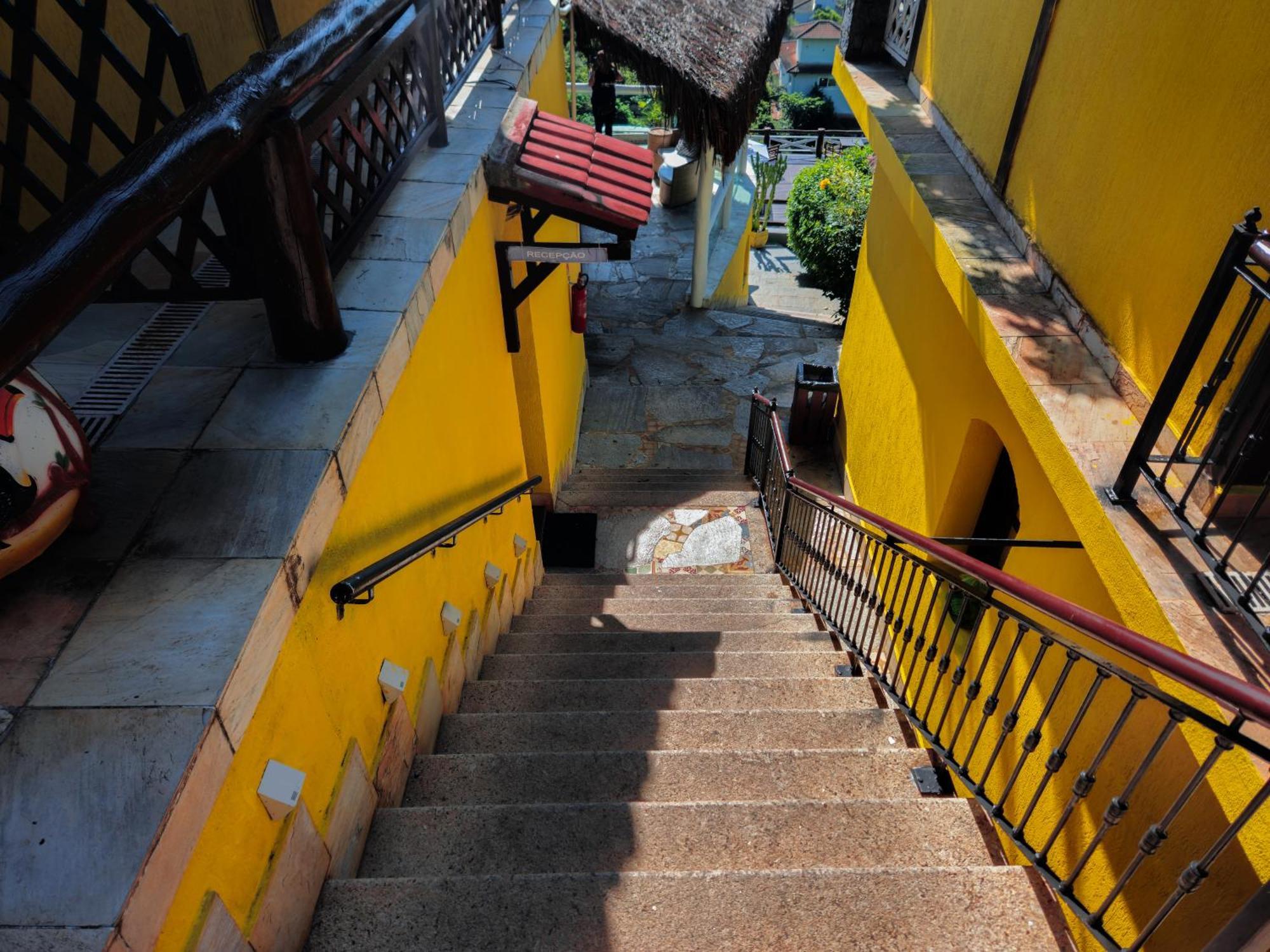 Bella Vista Ocean View Hotel Búzios Exterior foto Stairs to the temple