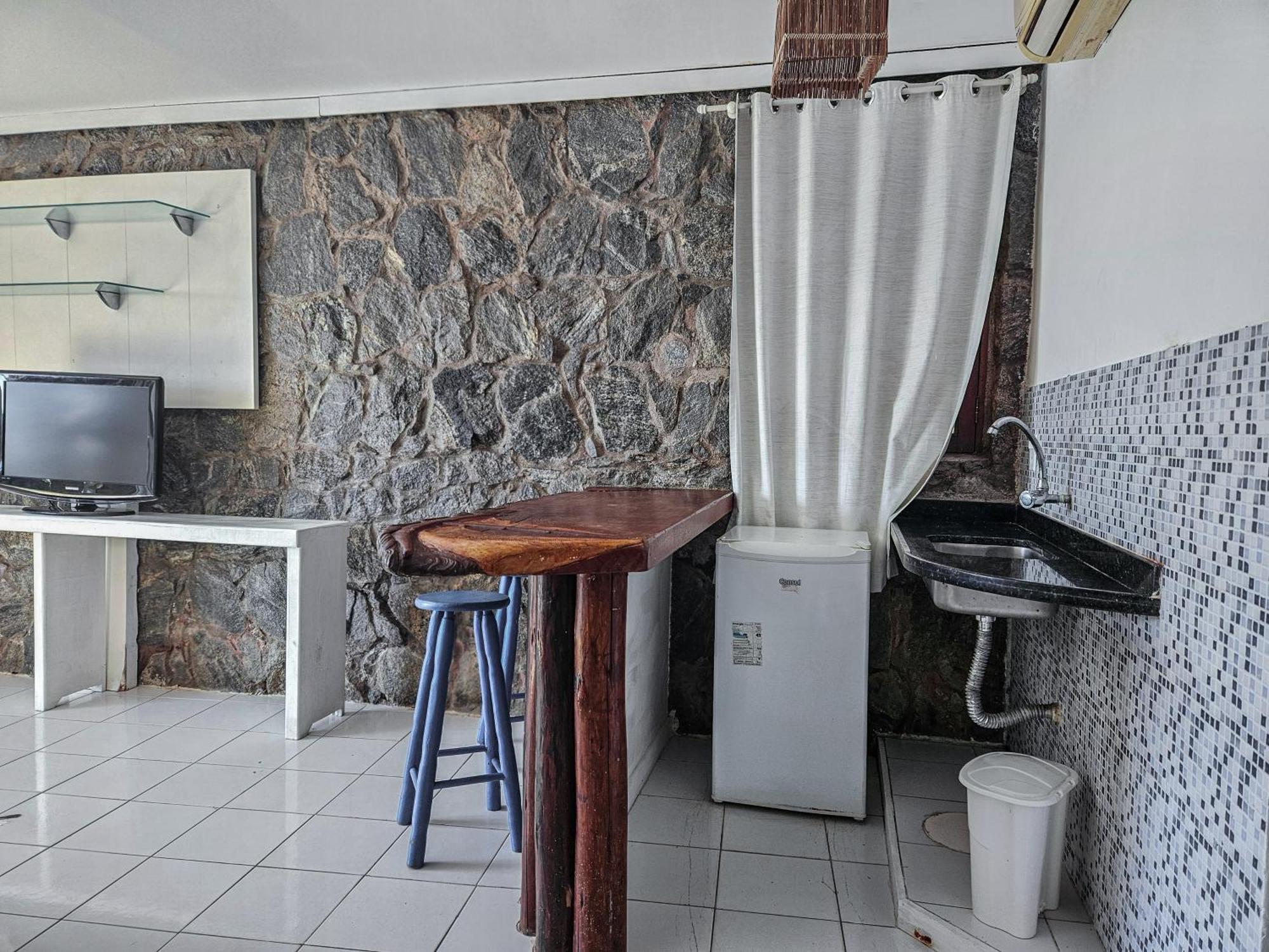 Bella Vista Ocean View Hotel Búzios Exterior foto A typical studio apartment in Brazil